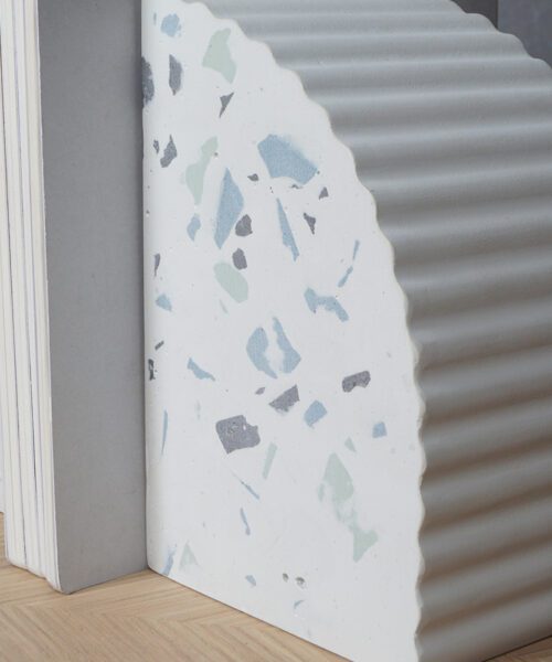 Alternative view of Sahara Bookend White